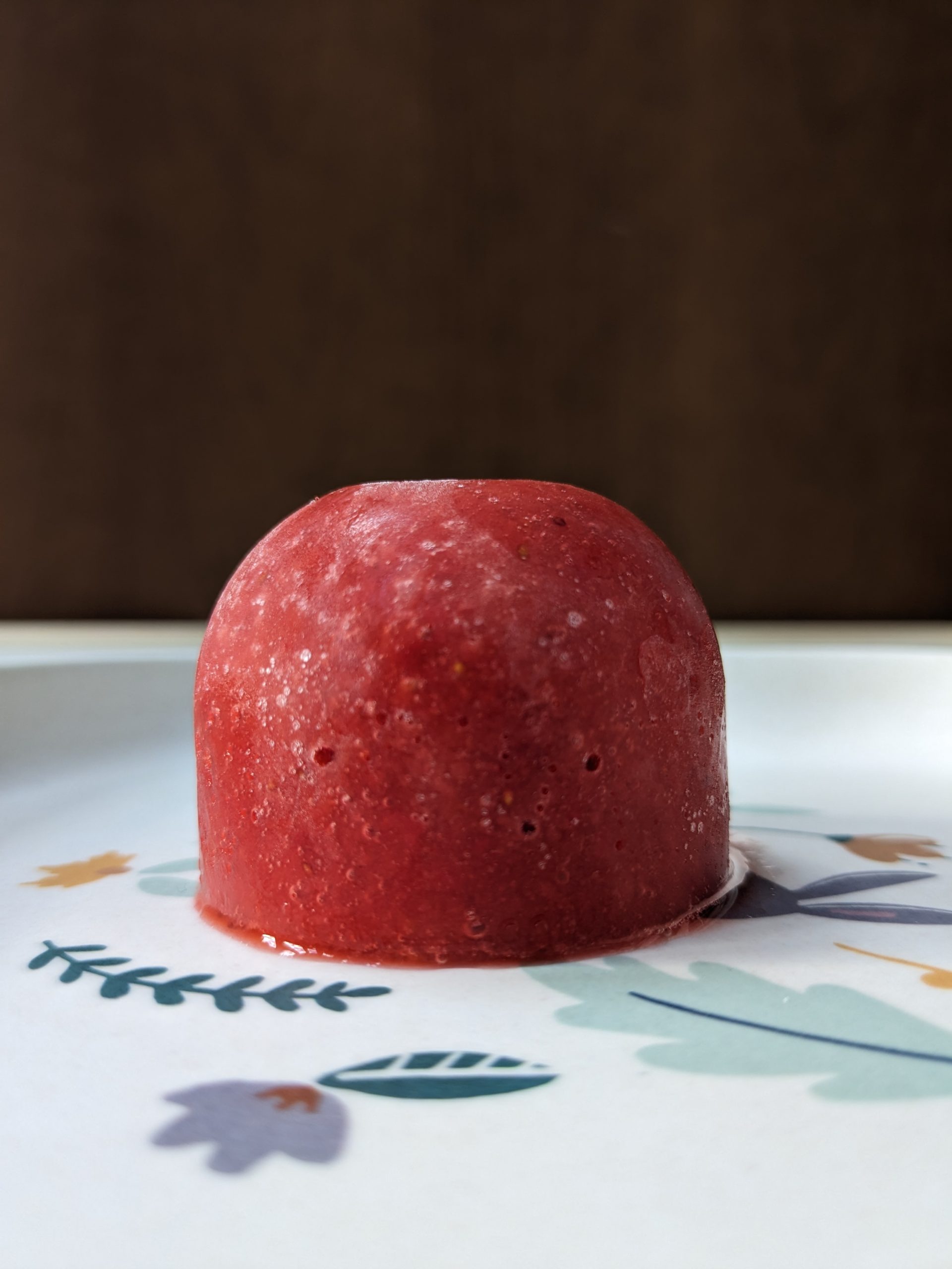 Frozen raspberry puree