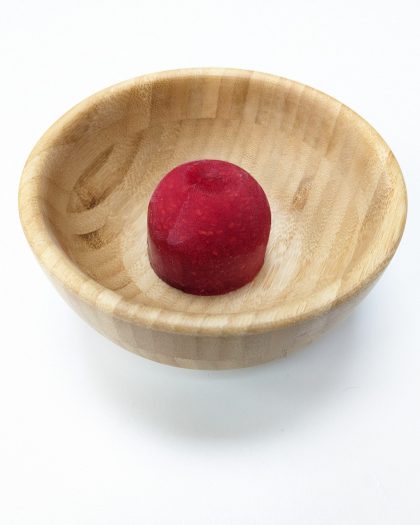 Weaning frozen raspberry puree food for baby